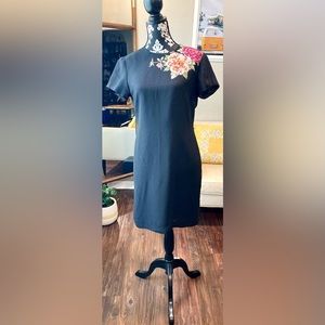 Vintage, Virgo, Little Black Pencil Dress, Floral Shoulder, size 8/10